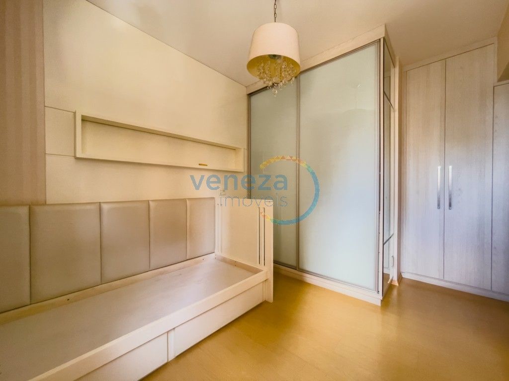 Apartamento para locação no bairro Centro de Londrina com 105.87m<sup>2</sup> útil, 3 quartos, 2 vagas de garagem