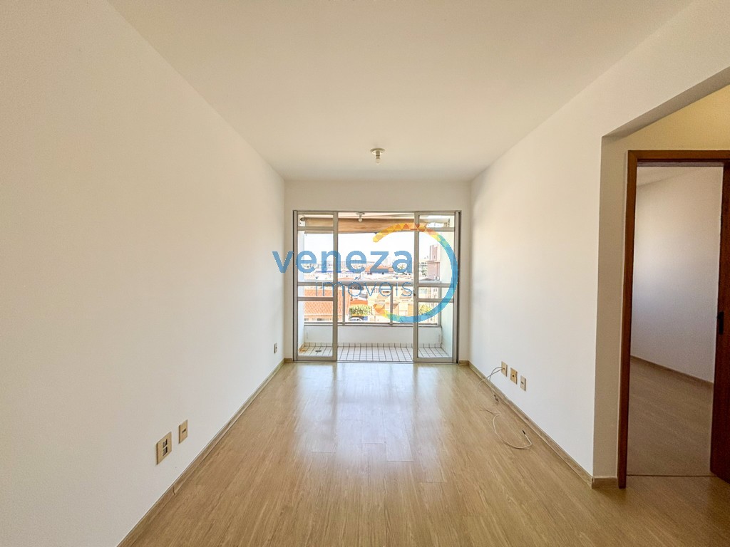 Apartamento para venda no Vitoria em Londrina com 91m² por R$ 320.000,00 - Foto 3