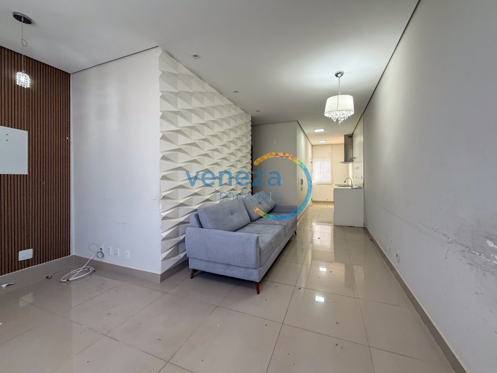 Casa Residencial para locação no bairro Industrial de Londrina com 96m<sup>2</sup> útil, 3 quartos, 1 vaga de garagem