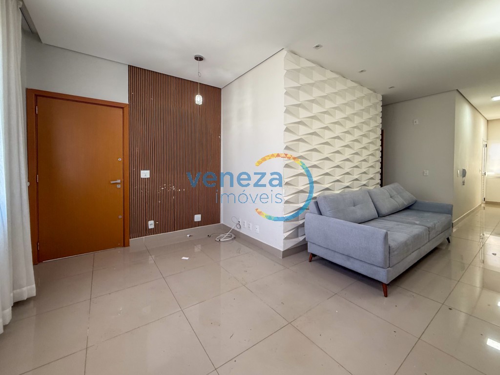 Casa Residencial para locação no bairro Industrial de Londrina com 96m<sup>2</sup> útil, 3 quartos, 1 vaga de garagem