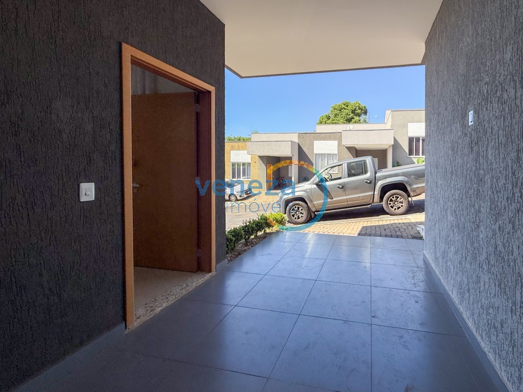 Casa Residencial para locação no bairro Industrial de Londrina com 96m<sup>2</sup> útil, 3 quartos, 1 vaga de garagem