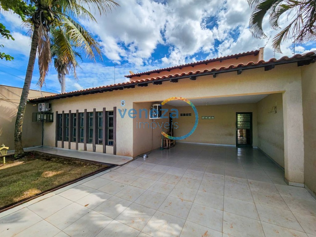 Casa Residencial para venda no Aeroporto em Londrina com 202,23m² por R$ 650.000,00 - Foto 1