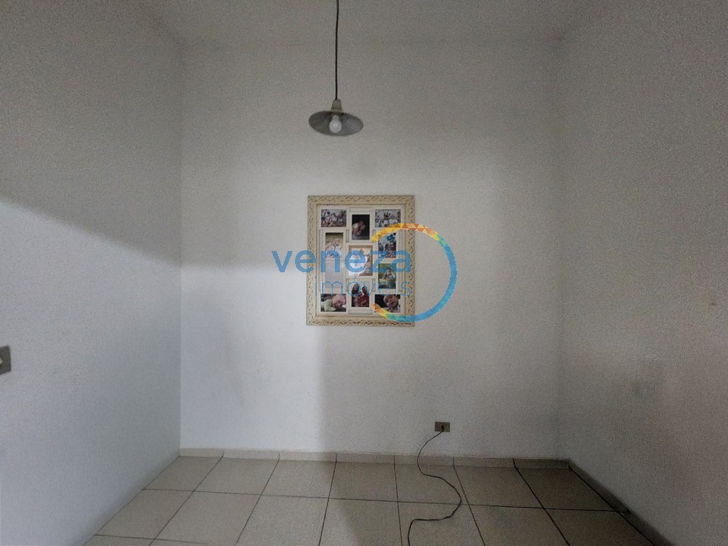 Casa Residencial para venda no bairro Aeroporto de Londrina - Foto 6