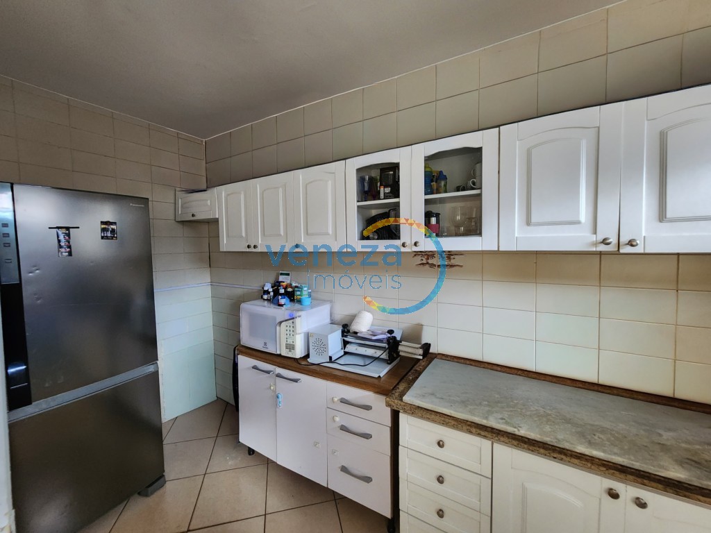 Casa Residencial para venda no bairro Aeroporto de Londrina - Foto 18