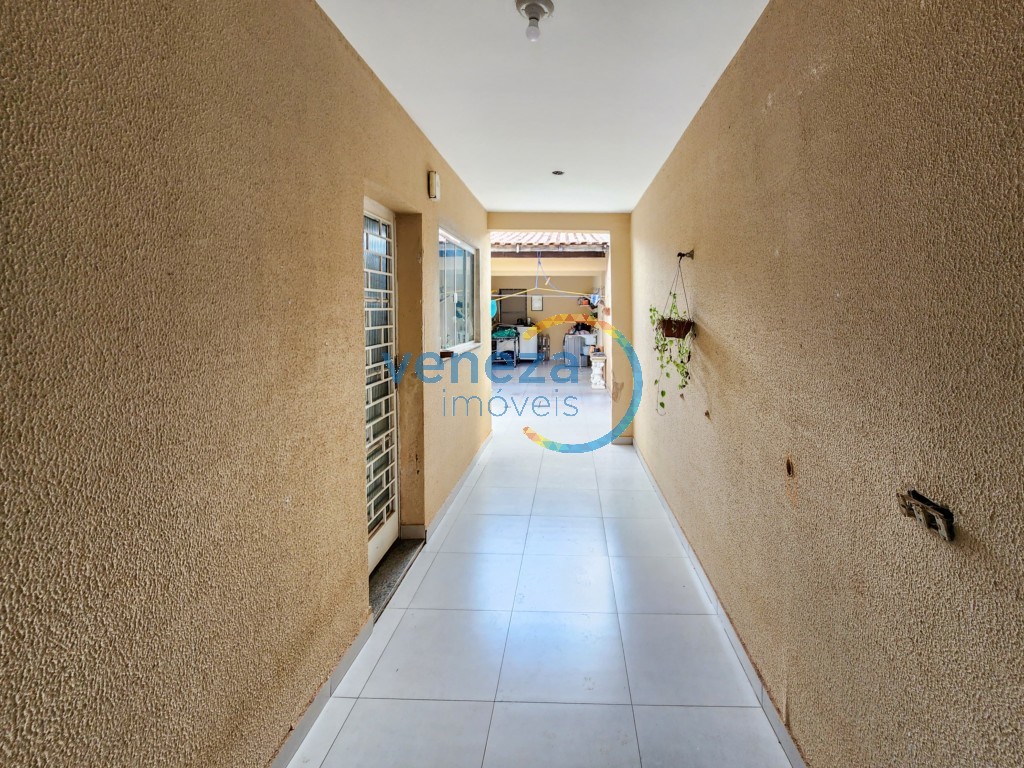 Casa Residencial para venda no bairro Aeroporto de Londrina - Foto 20