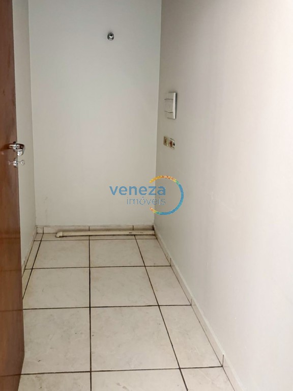 Sala para venda no bairro Centro de Londrina - Foto 9