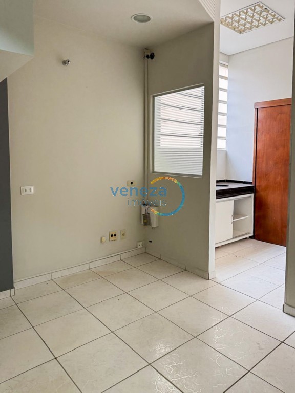 Sala para venda no bairro Centro de Londrina - Foto 13