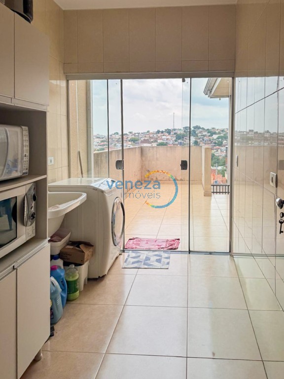 Casa Residencial para venda no bairro Columbia de Londrina - Foto 13