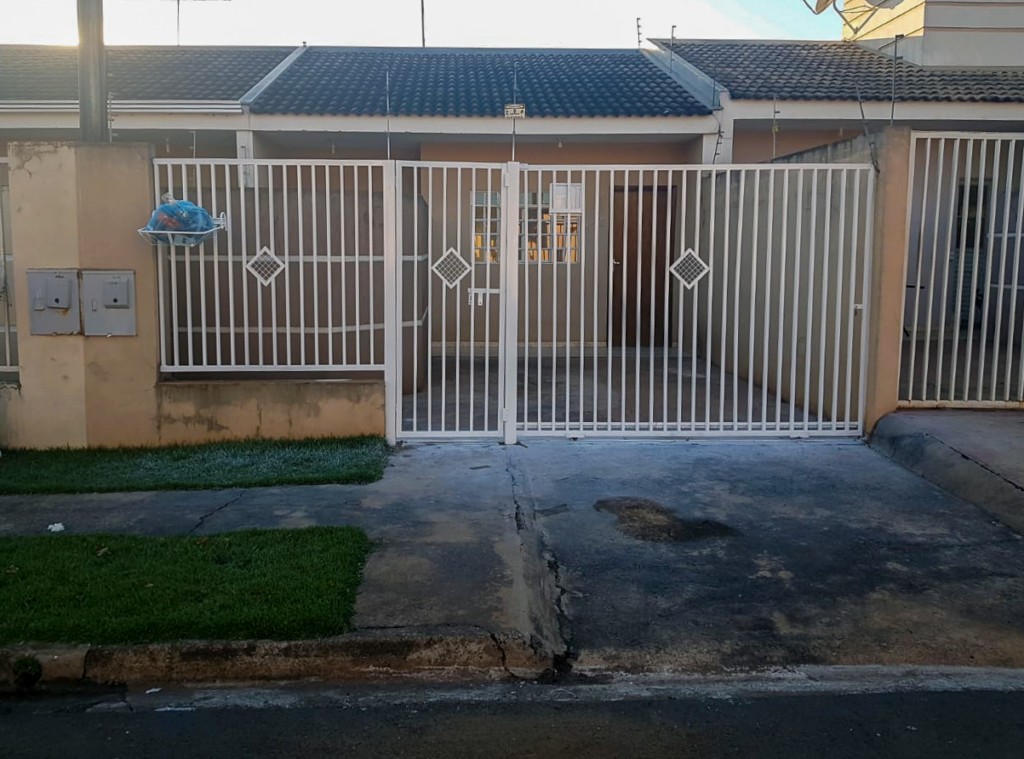 Casa Residencial para locacao no Jose Garcia Molina em Londrina com 80m² por R$ 1.800,00 - Foto 1