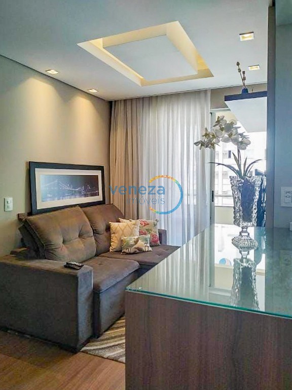 Apartamento para venda no Aurora em Londrina com 79m² por R$ 395.000,00  - Foto 2