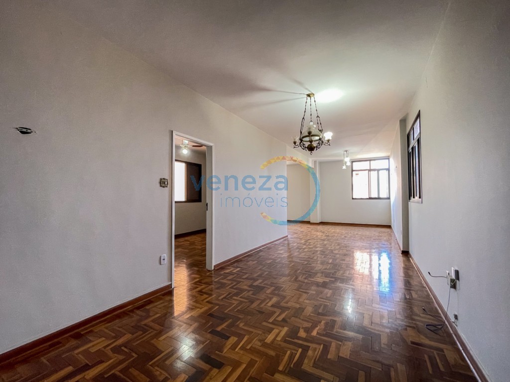 Apartamento para venda no Centro em Londrina com 160m² por R$
                                                                                                                                                330.000,00                                                                                                                                        
