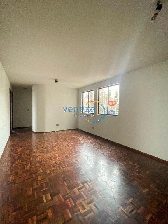 Apartamento para venda no Palmares em Londrina com 98,73m² por R$ 250.000,00