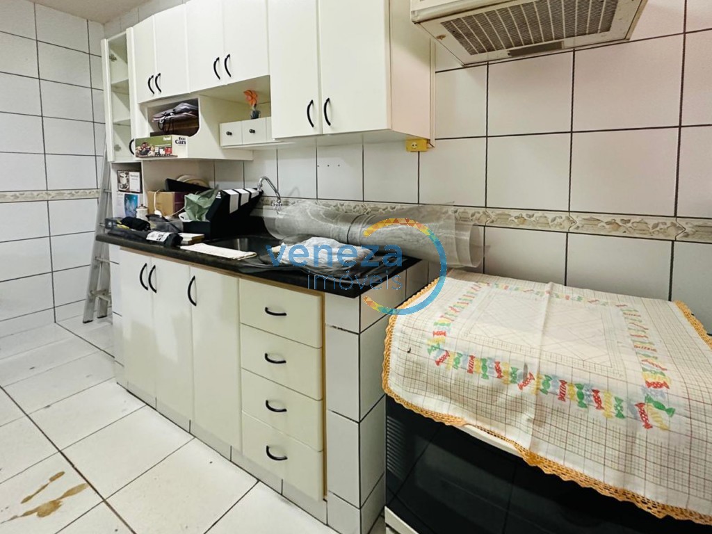Casa Residencial para venda no bairro Aurora de Londrina - Foto 43