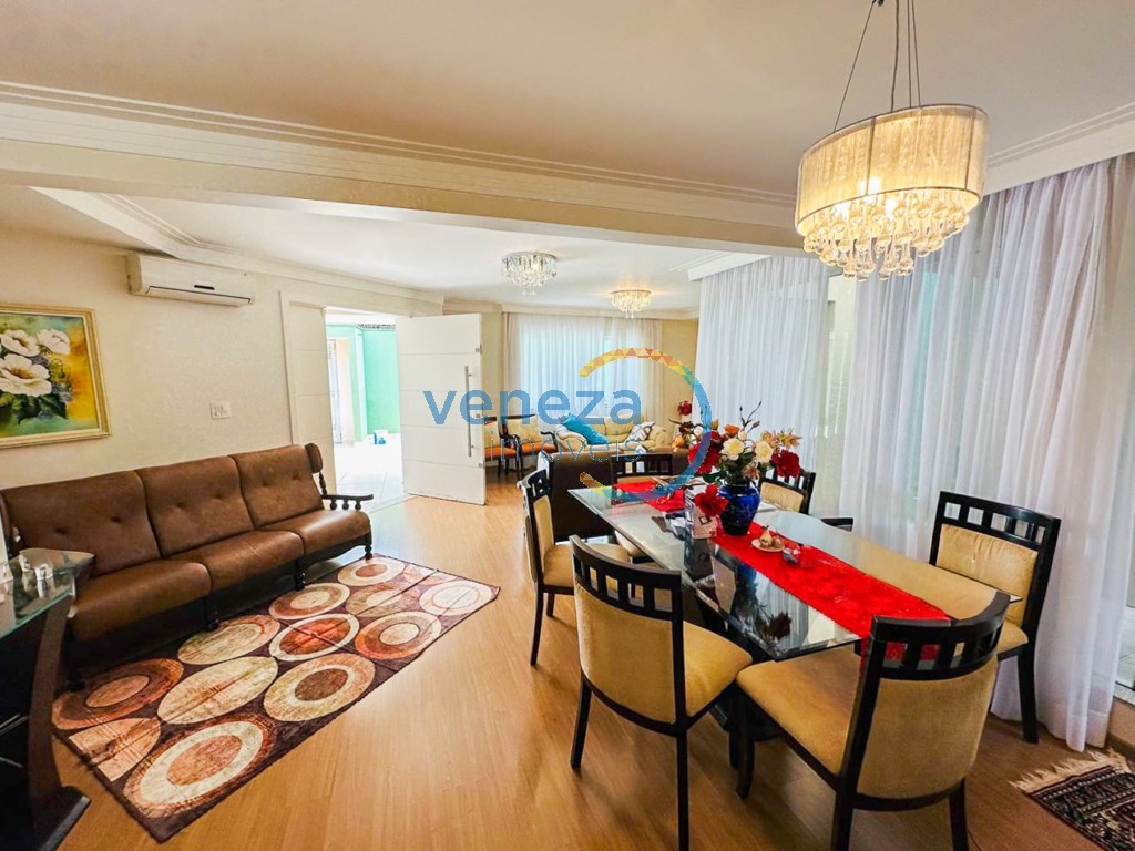 Casa Residencial para venda no bairro Aurora de Londrina - Foto 5