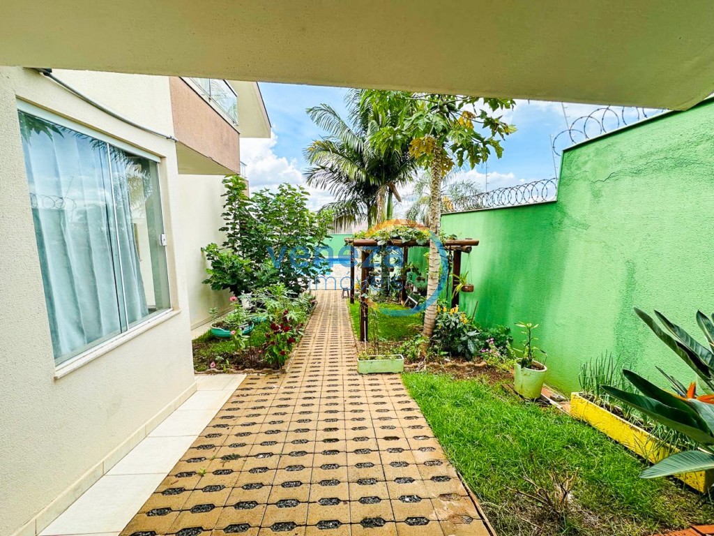 Casa Residencial para venda no bairro Aurora de Londrina - Foto 31