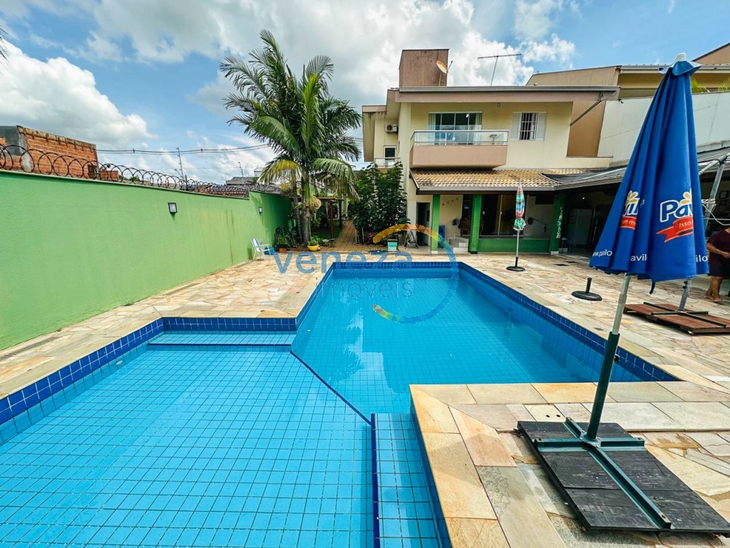 Casa Residencial para venda no bairro Aurora de Londrina - Foto 38