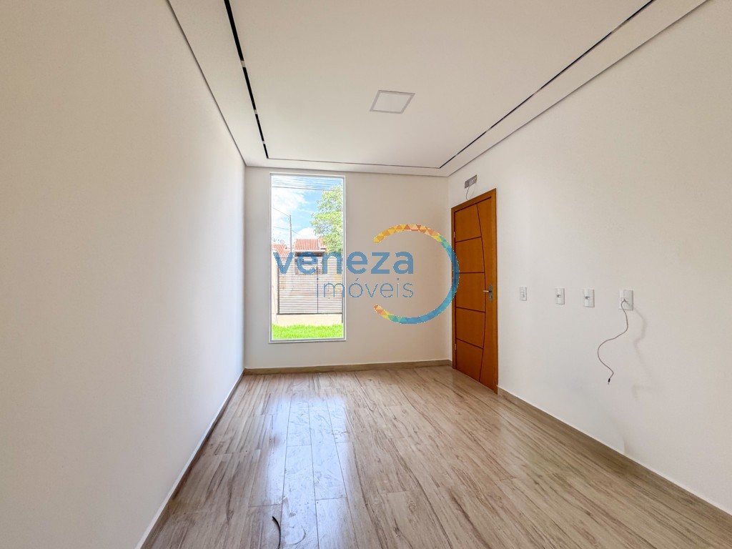 Casa Residencial para venda no bairro California de Londrina - Foto 4