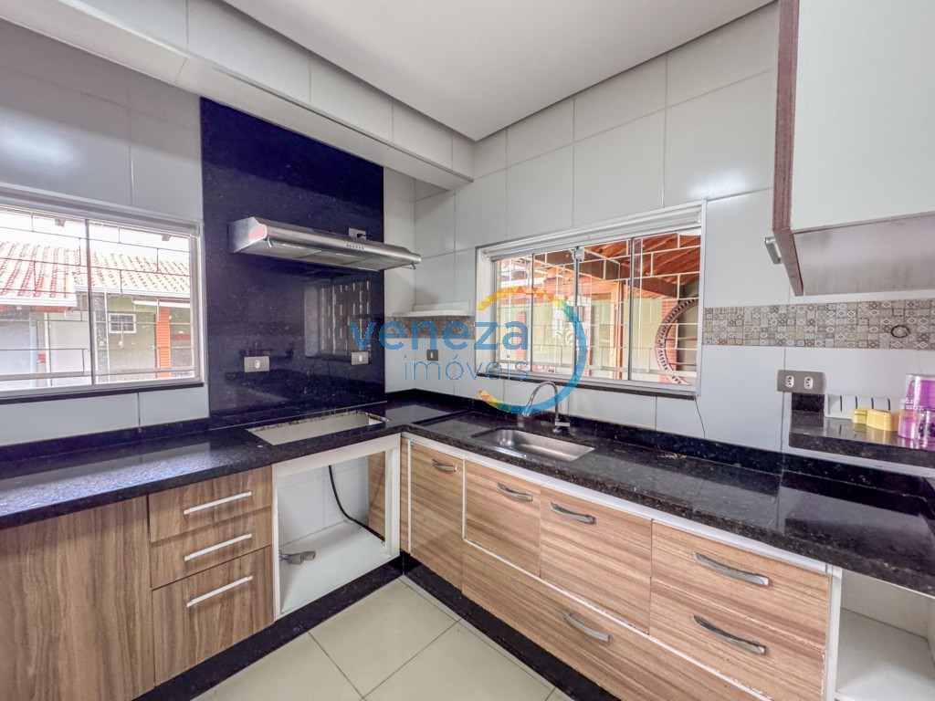Casa Residencial para venda no bairro Dom Pedro de Londrina - Foto 13