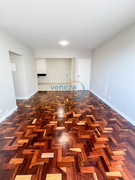 Apartamento para venda no Centro em Londrina com 130m² por R$ 490.000,00  - Foto 2