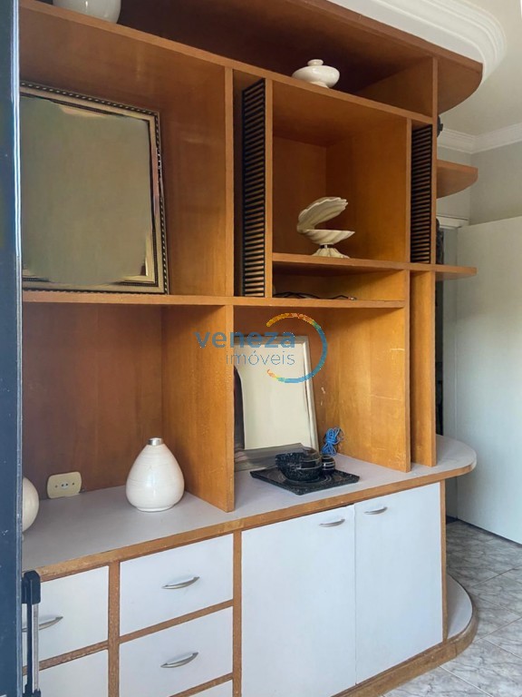 Casa Residencial para venda no bairro Vale das Araucarias de Londrina - Foto 4
