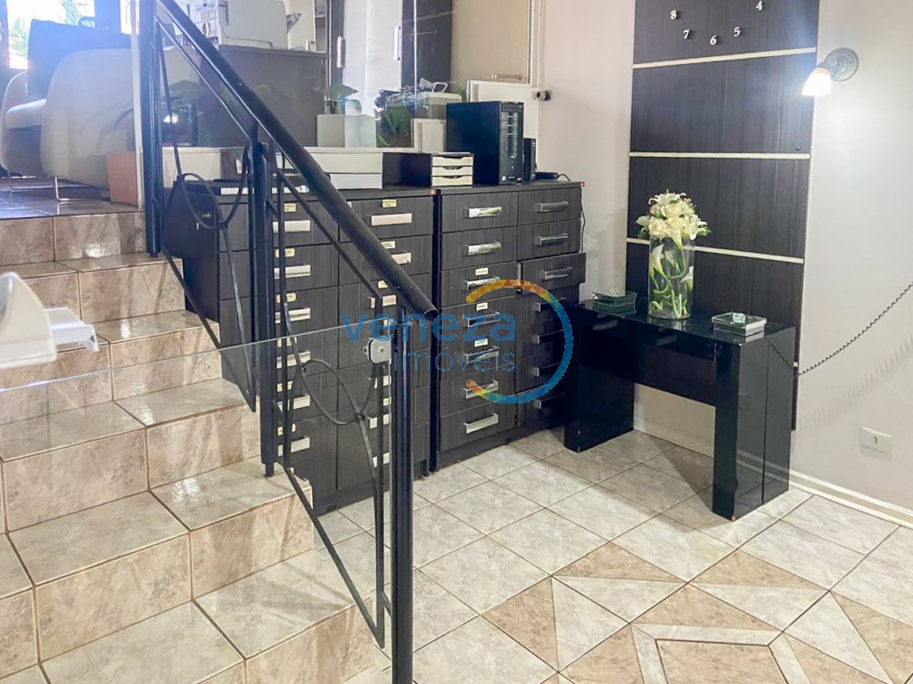 Casa Residencial para venda no bairro Vale das Araucarias de Londrina - Foto 6