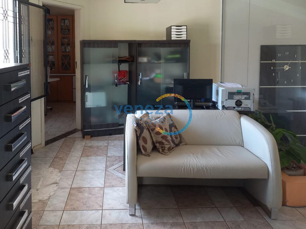 Casa Residencial para venda no bairro Vale das Araucarias de Londrina - Foto 8