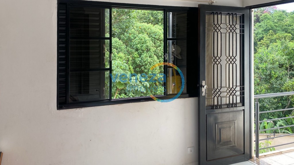 Casa Residencial para venda no bairro Vale das Araucarias de Londrina - Foto 12