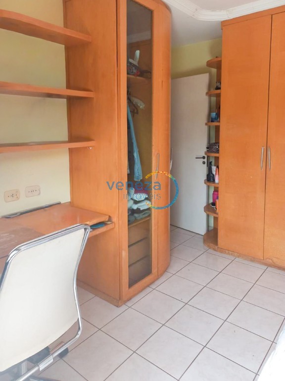 Casa Residencial para venda no bairro Vale das Araucarias de Londrina - Foto 16