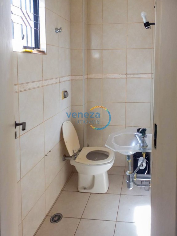 Casa Residencial para venda no bairro Vale das Araucarias de Londrina - Foto 18