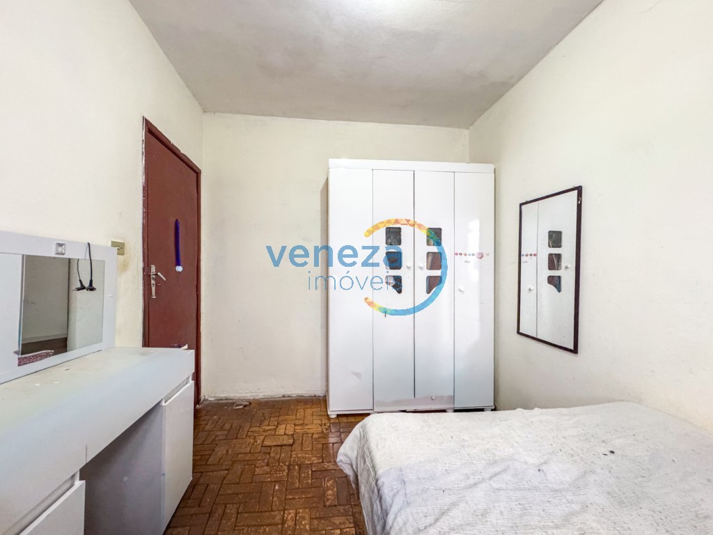 Casa Residencial para venda no bairro Bancarios de Londrina - Foto 11