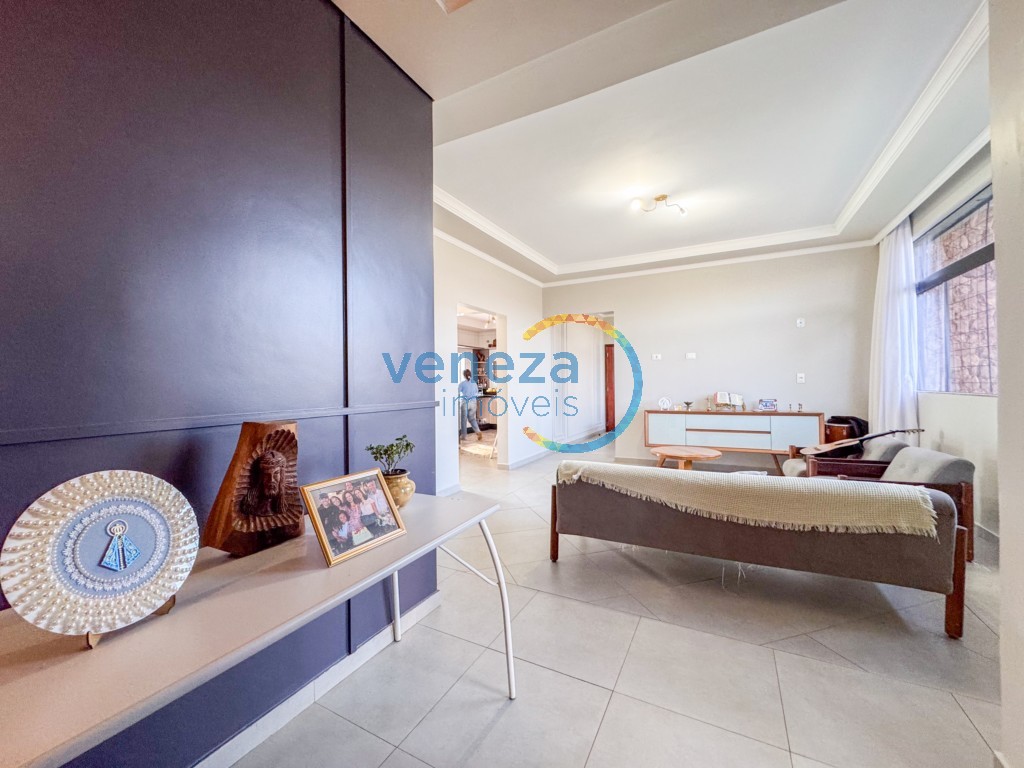 Casa à venda em Tatiani, Londrina — Portal Chave Fácil