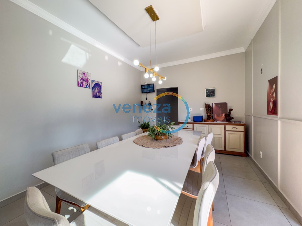 Casa Residencial para venda no bairro Tatiani de Londrina - Foto 12