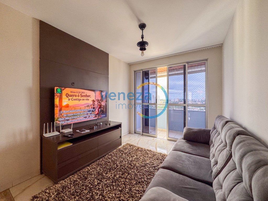 Apartamento para venda no Centro em Londrina com 80m² por R$ 470.000,00  - Foto 3
