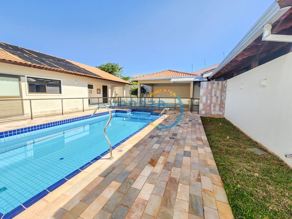 Casa à venda em Parque Residencial Granville, Londrina — Portal Chave Fácil