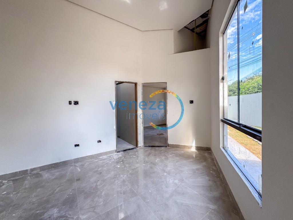 Casa Residencial para venda no bairro Montecatini de Londrina - Foto 9