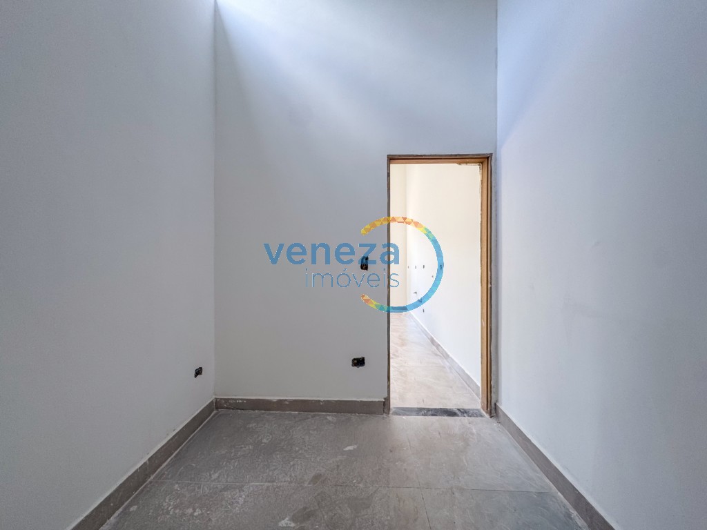 Casa Residencial para venda no bairro Montecatini de Londrina - Foto 17