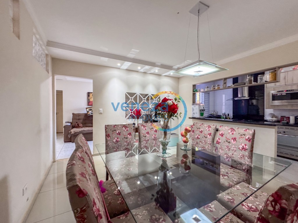 Casa Residencial para venda no bairro Santa Monica de Londrina - Foto 6