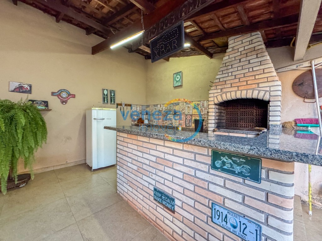 Casa Residencial para venda no bairro Santa Monica de Londrina - Foto 26