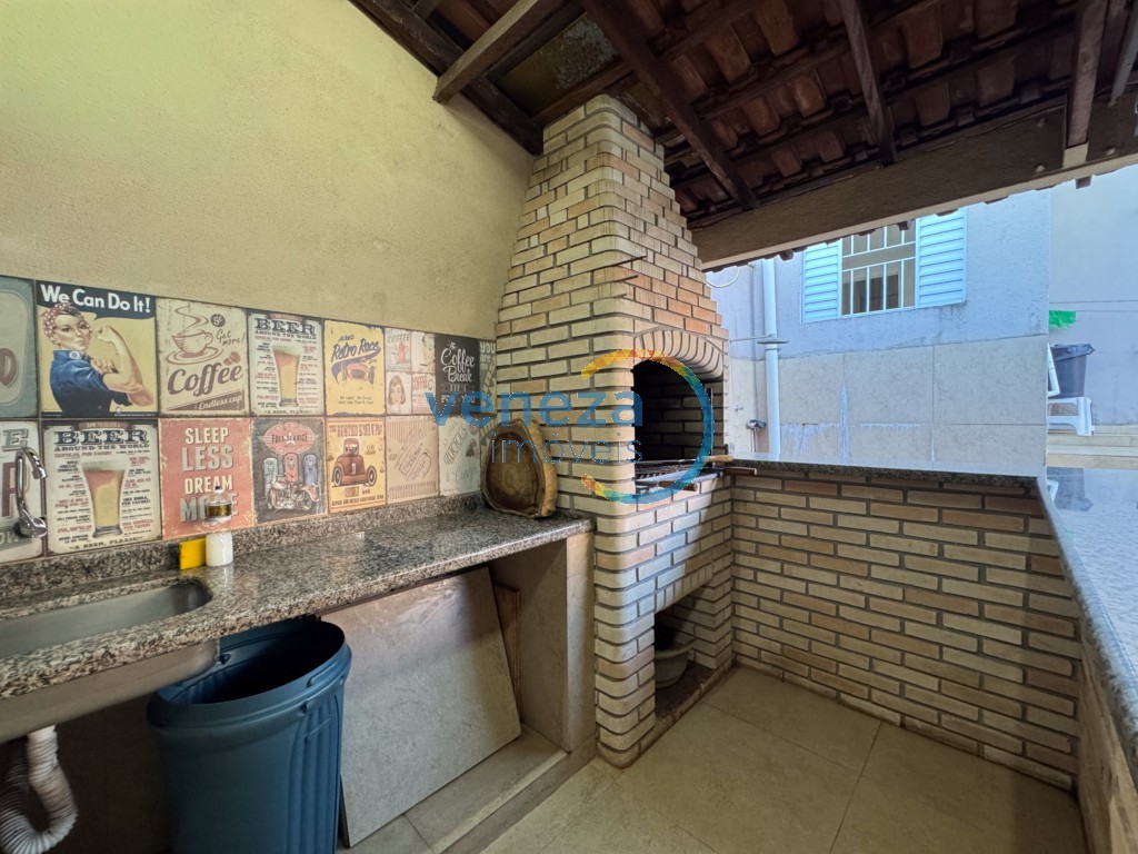 Casa Residencial para venda no bairro Santa Monica de Londrina - Foto 27