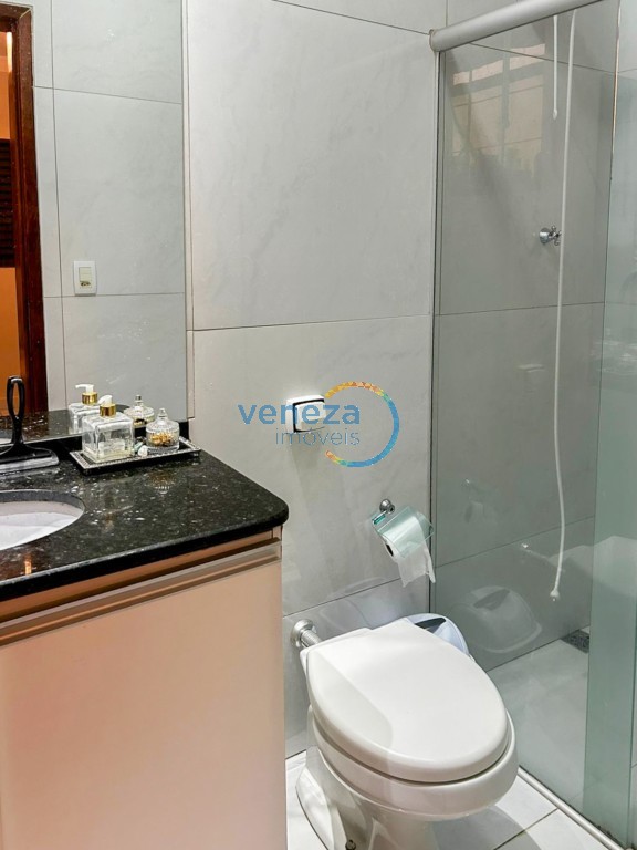 Casa Residencial para venda no bairro Coliseu de Londrina - Foto 7