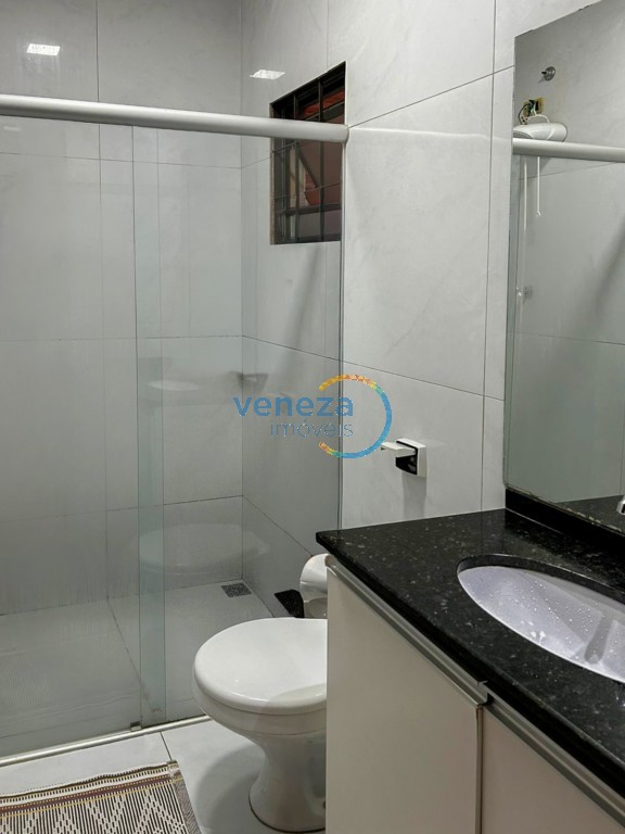 Casa Residencial para venda no bairro Coliseu de Londrina - Foto 11