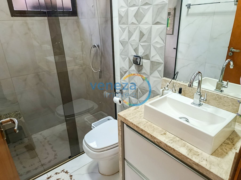 Casa Residencial para venda no bairro Chamonix de Londrina - Foto 13