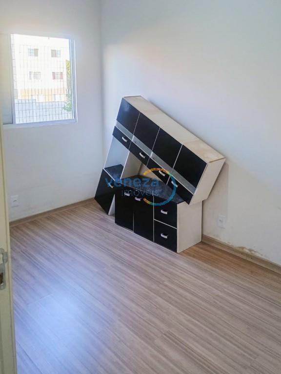 Apartamento à venda em Semiramis Barros Braga, Londrina — Portal Chave Fácil