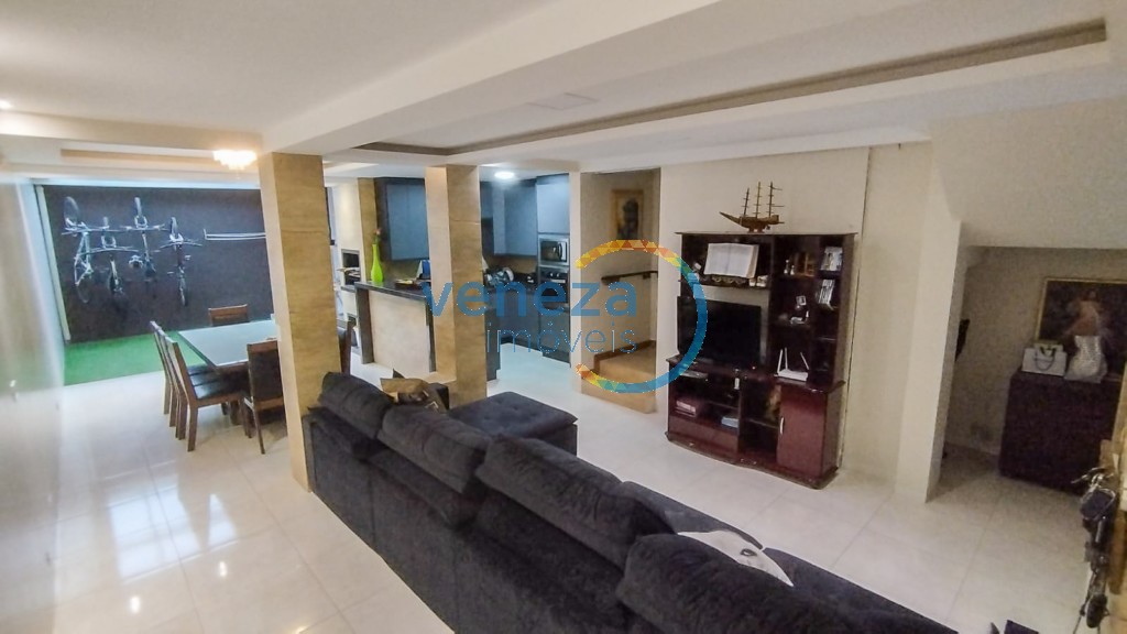 Casa à venda em Conjunto Padre Chico, Arapongas — Portal Chave Fácil