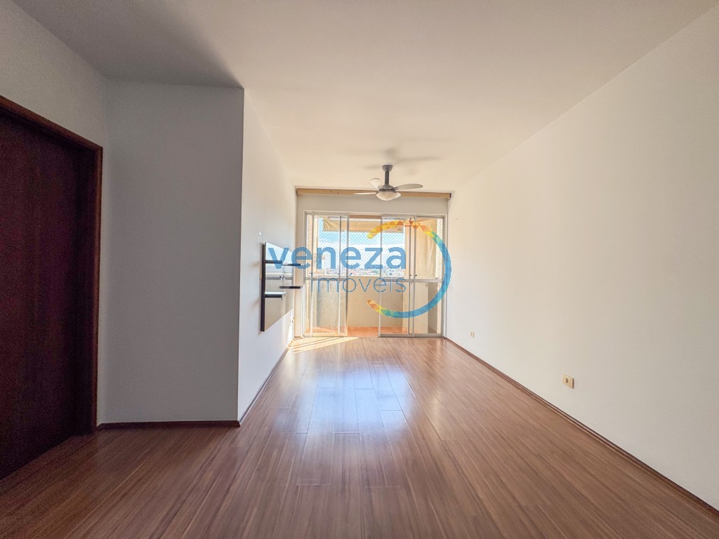 Apartamento para venda no Centro em Londrina com 122,46m² por R$ 500.000,00  - Foto 3