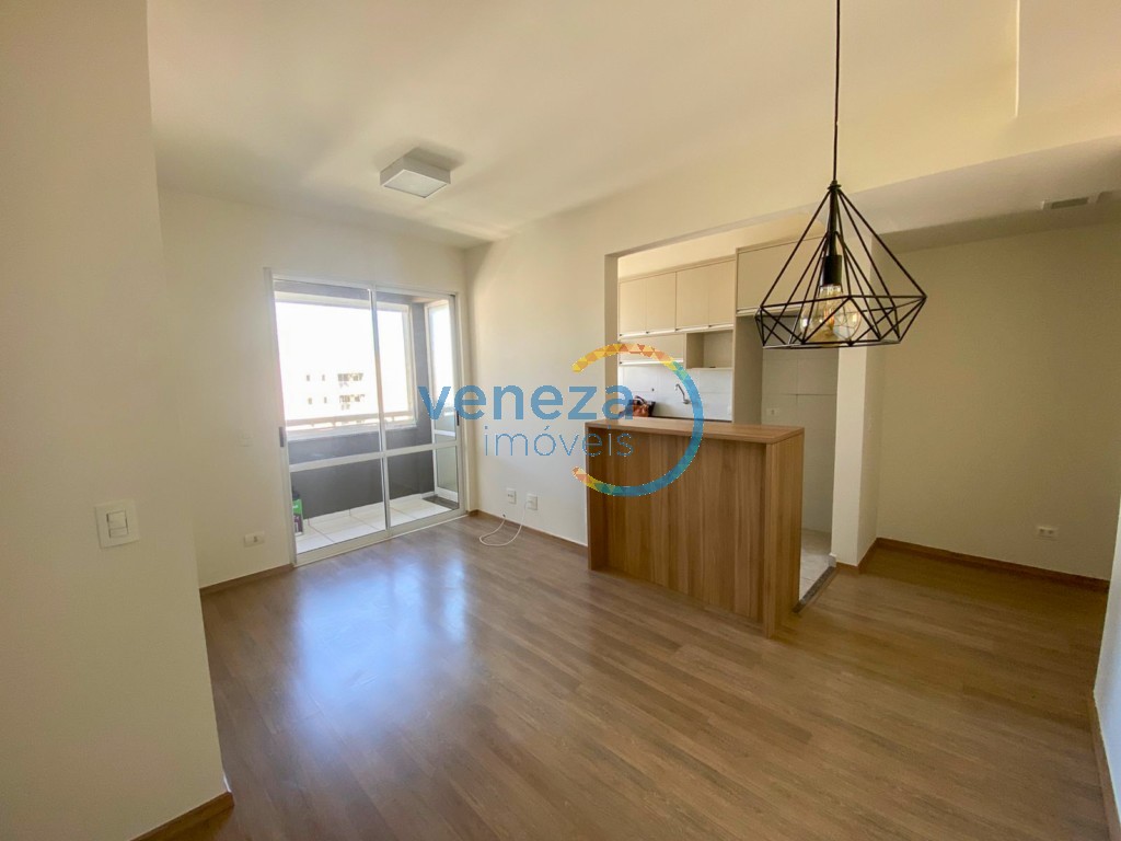 Apartamento para venda no Aurora em Londrina com 86m² por R$ 380.000,00  - Foto 3