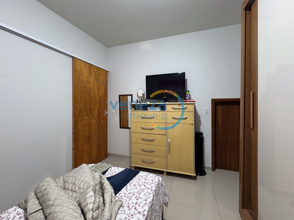 Casa Residencial para venda no bairro Jardim Alphaville de Londrina - Foto 11