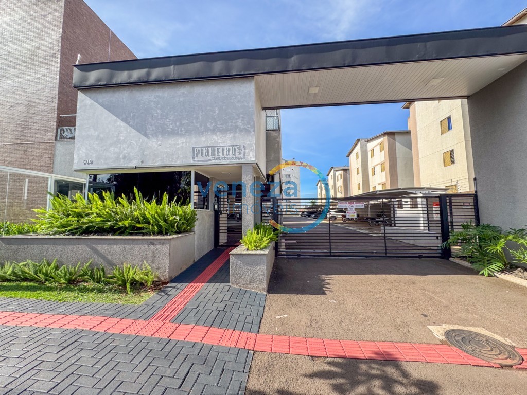 Apartamento para venda no Jamaica em Londrina com 107m² por R$ 360.000,00  - Foto 1