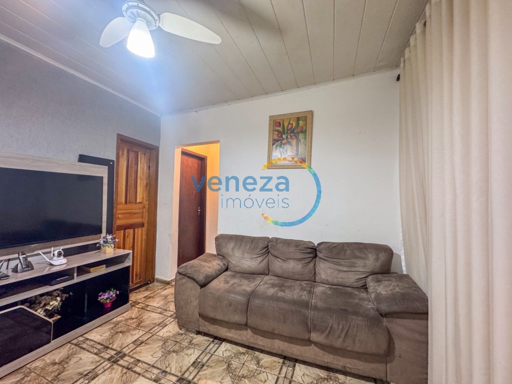 Casa à venda em Avelino A Vieira, Londrina — Portal Chave Fácil