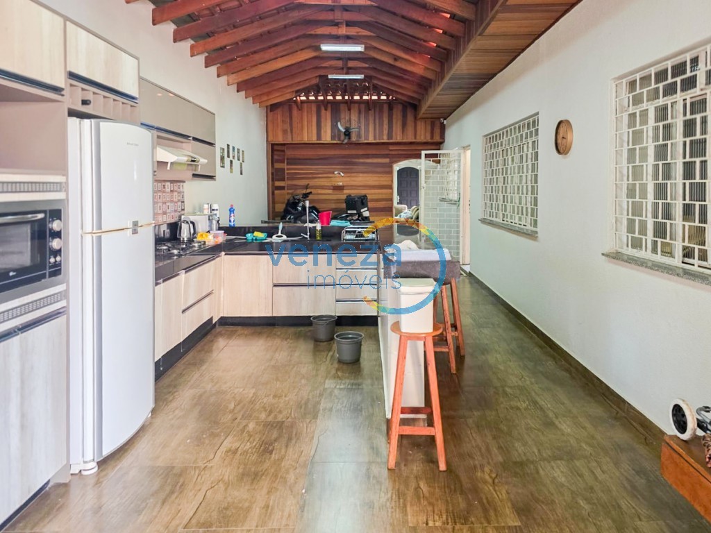 Casa Residencial para venda no bairro Shangri-la de Londrina - Foto 12